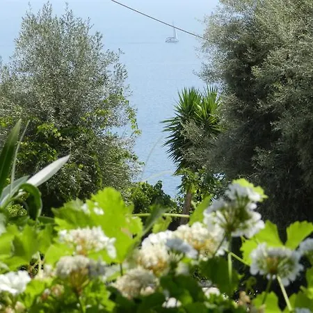 Georgia بيت ضيافة